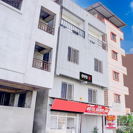 Hotel O Silver Inn Hinjawadi Bagian luar foto