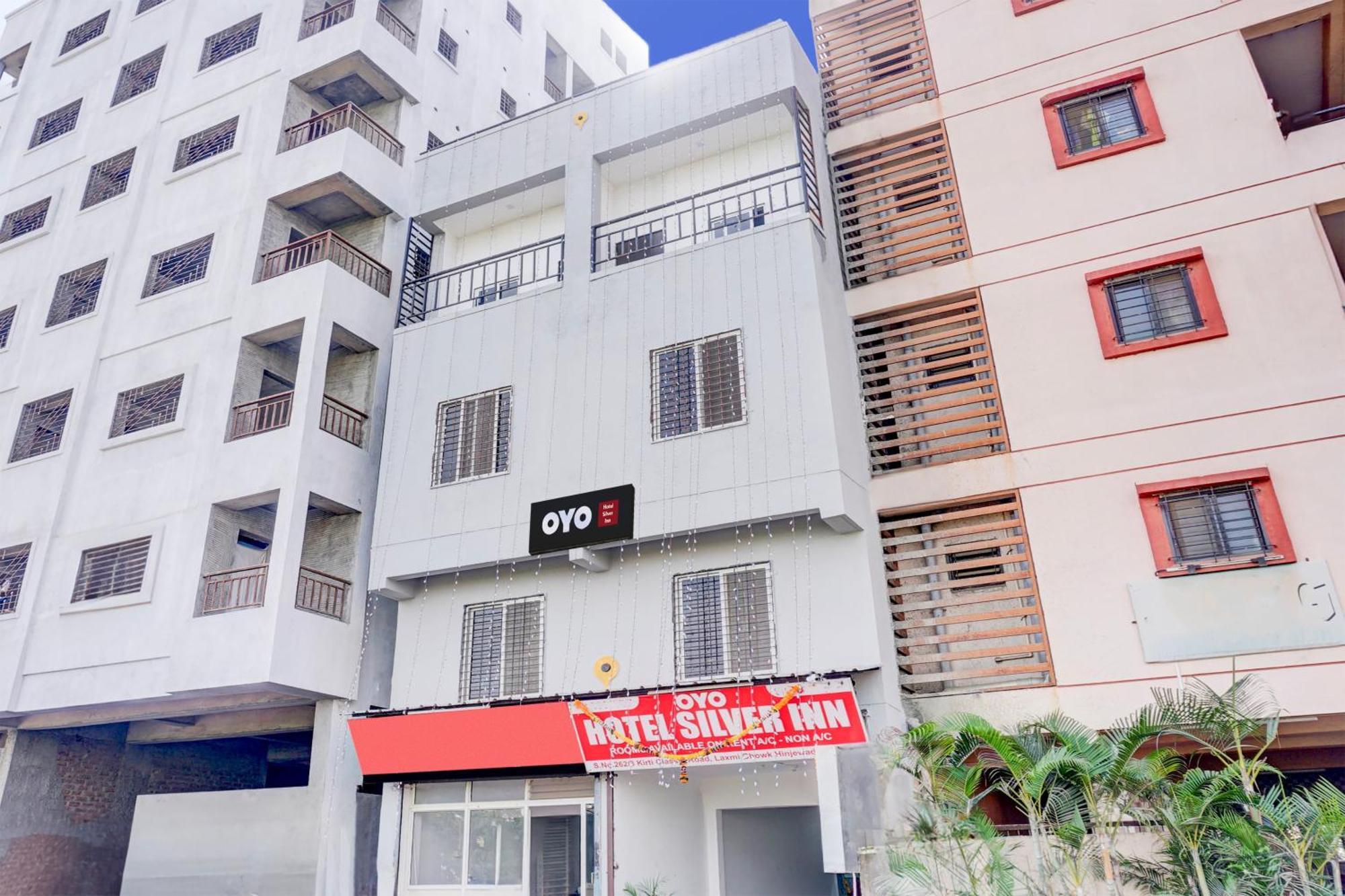 Hotel O Silver Inn Hinjawadi Bagian luar foto