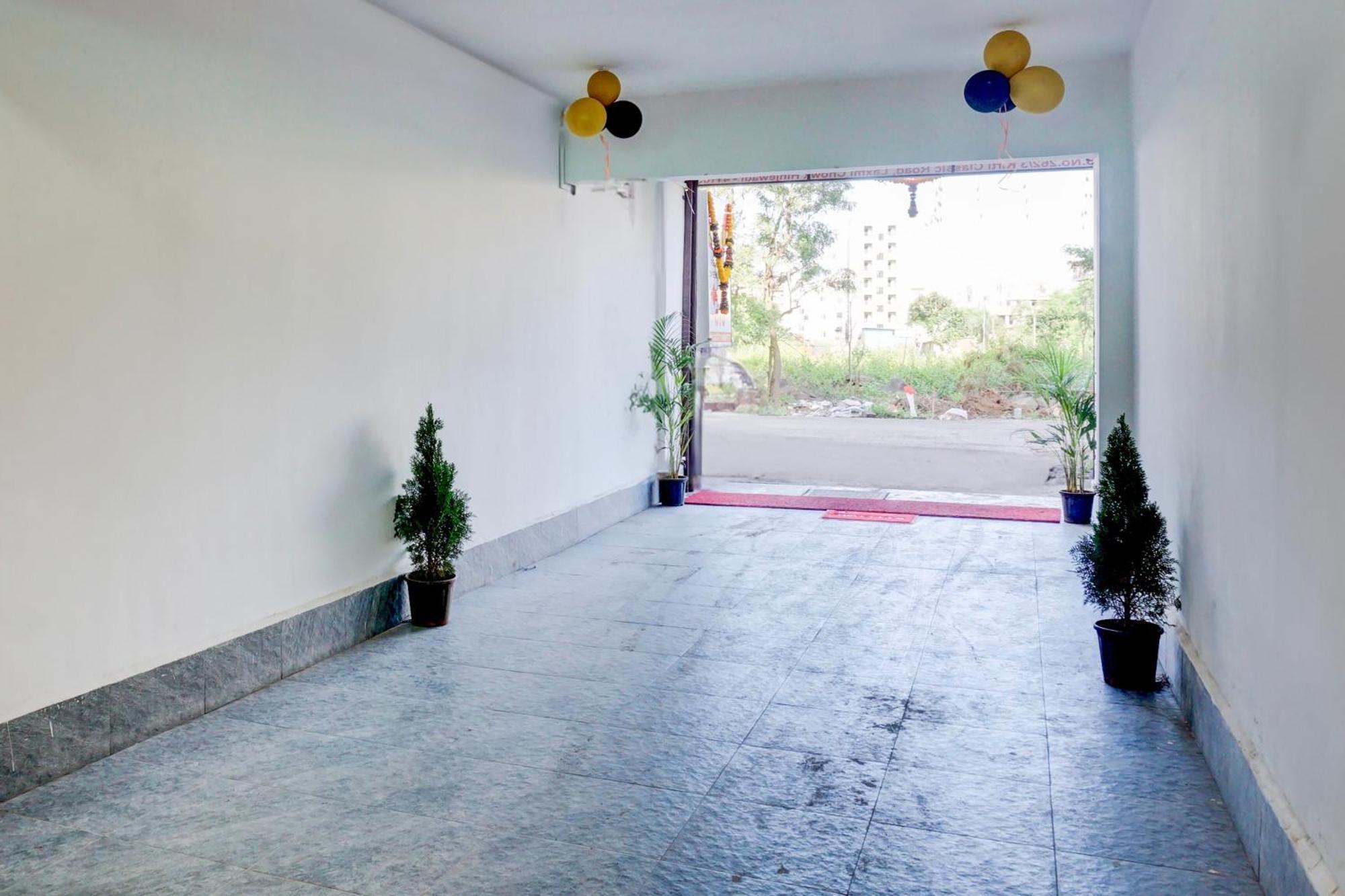 Hotel O Silver Inn Hinjawadi Bagian luar foto