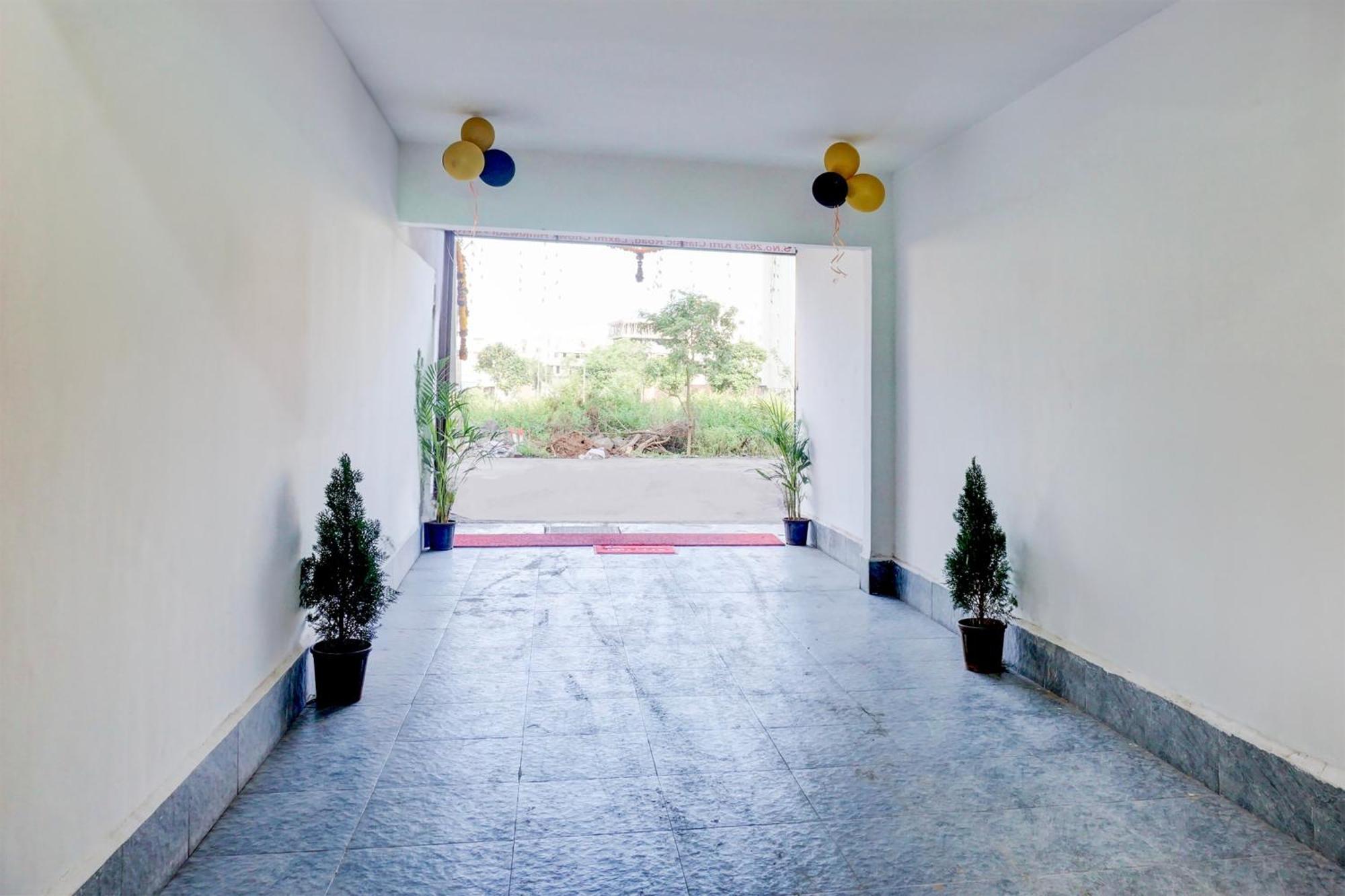 Hotel O Silver Inn Hinjawadi Bagian luar foto